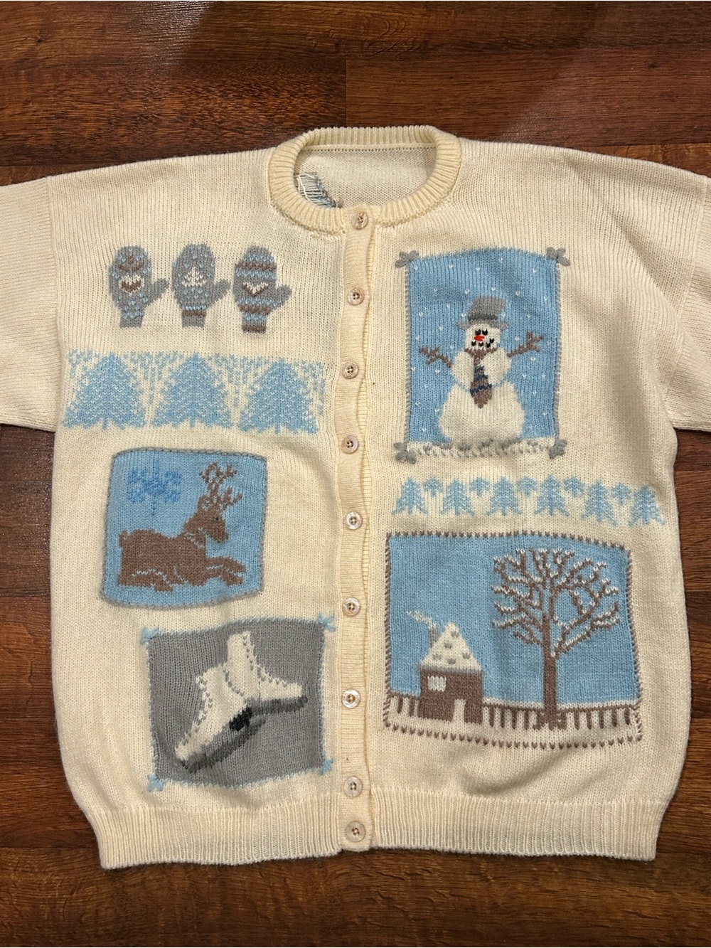 Vintage Holiday Winter Cardigan White Blue Snowman Ice Skates Women’s XL